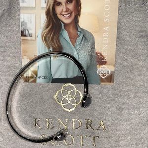 Kendra Scott slate grey bracelet